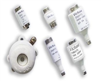 熔斷器的熔斷過程是怎樣一個變化？